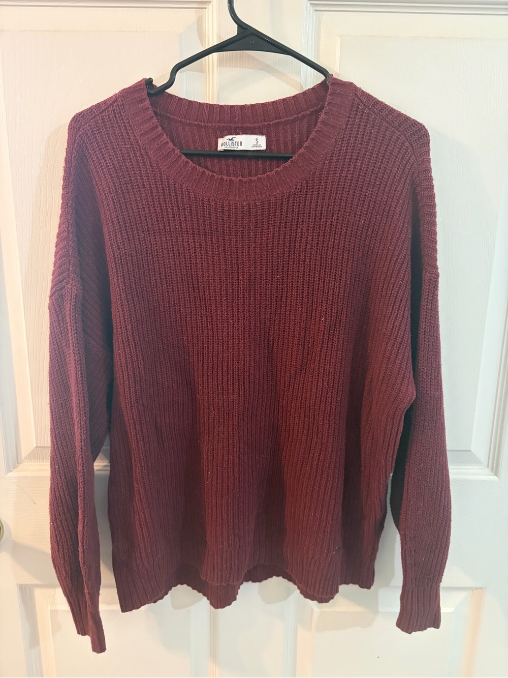 Hollister Burgundy Chunky Knit Sweater Size Small